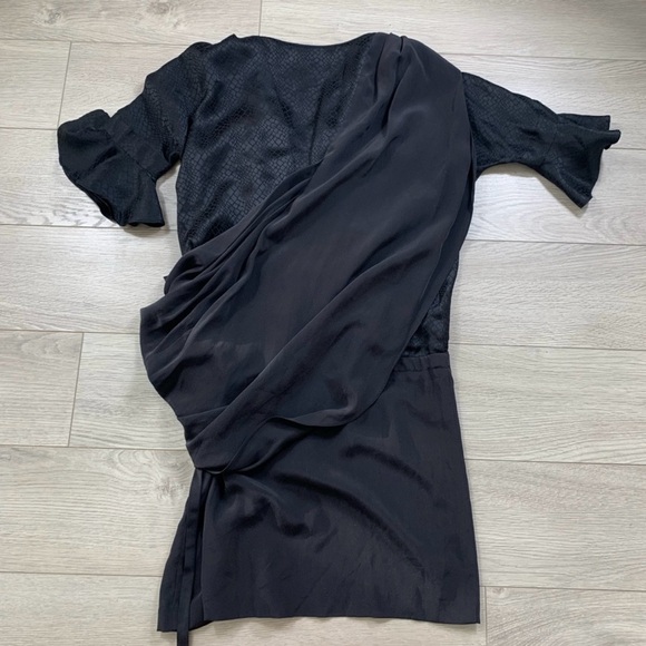 Balenciaga - Picture 5 of 9